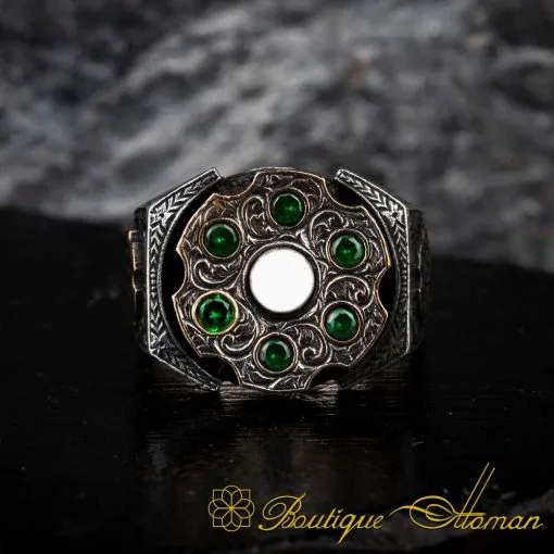 Green Zircon Pieces Hand Engraved Spinner Ring - Image 3