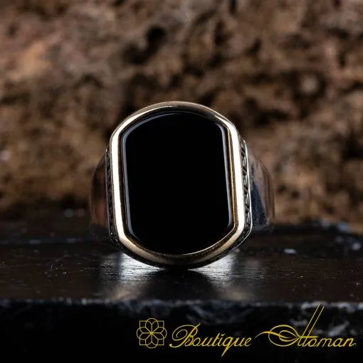 Black Onyx Oval Cut Modern Silver Ring - Image 3