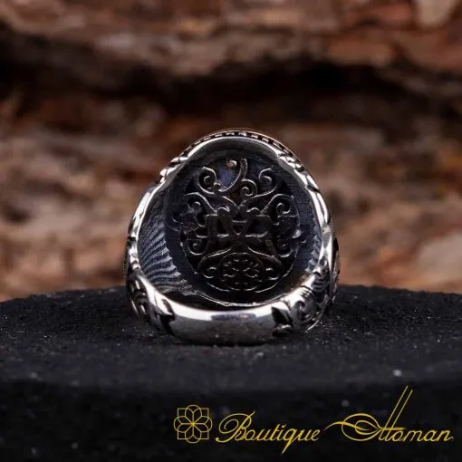Oval Exclusive Mother of Pearl Silver Ring With Single Zircon - Image 5