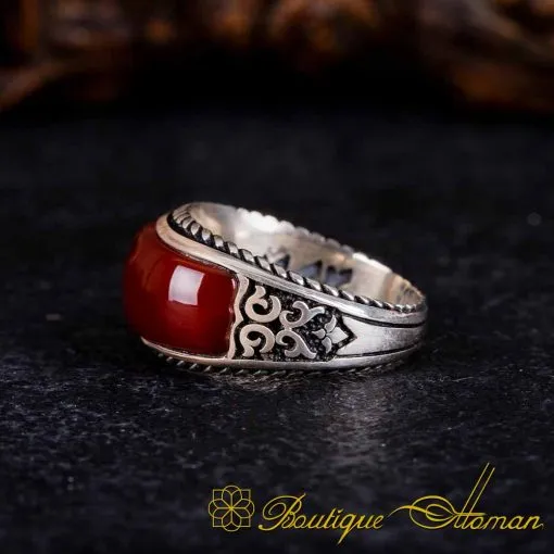 Red Aqeeq Special Curved Silver Ring - Image 4