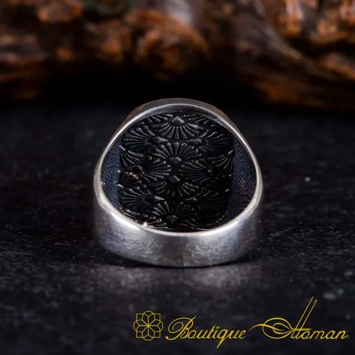 Plain Oval Red Aqeeq Modern Silver Ring - Image 5