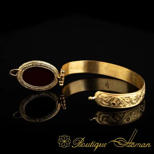 Red Yemeni Aqeeq Bracelet (Gold Plated) - Image 6