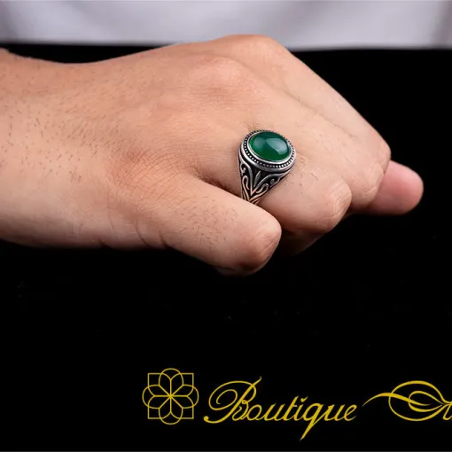 Round Green Aqeeq Pinky Ring - Image 2