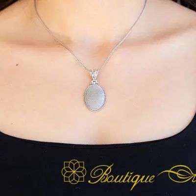 Ayat Al Qursi Pearl Pendant - Image 4