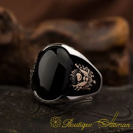 Classy Gentle Onyx Men Ring With Coat Of Arms - Image 3