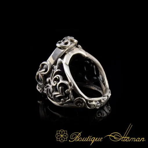 925 Silver Blue Sapphire Handmade Ring - Image 4