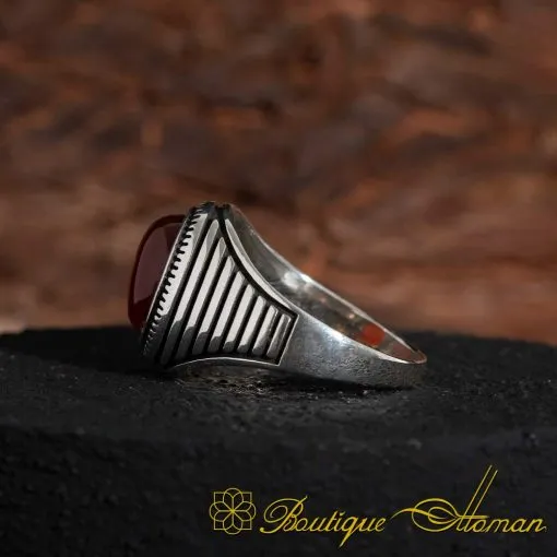 Red Aqeeq Pinky Finger Ring - Image 3