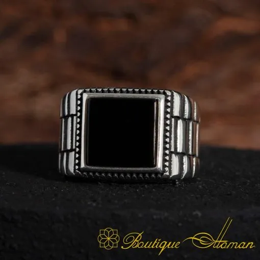 Black Square Onyx Silver Men's Ring - Image 4
