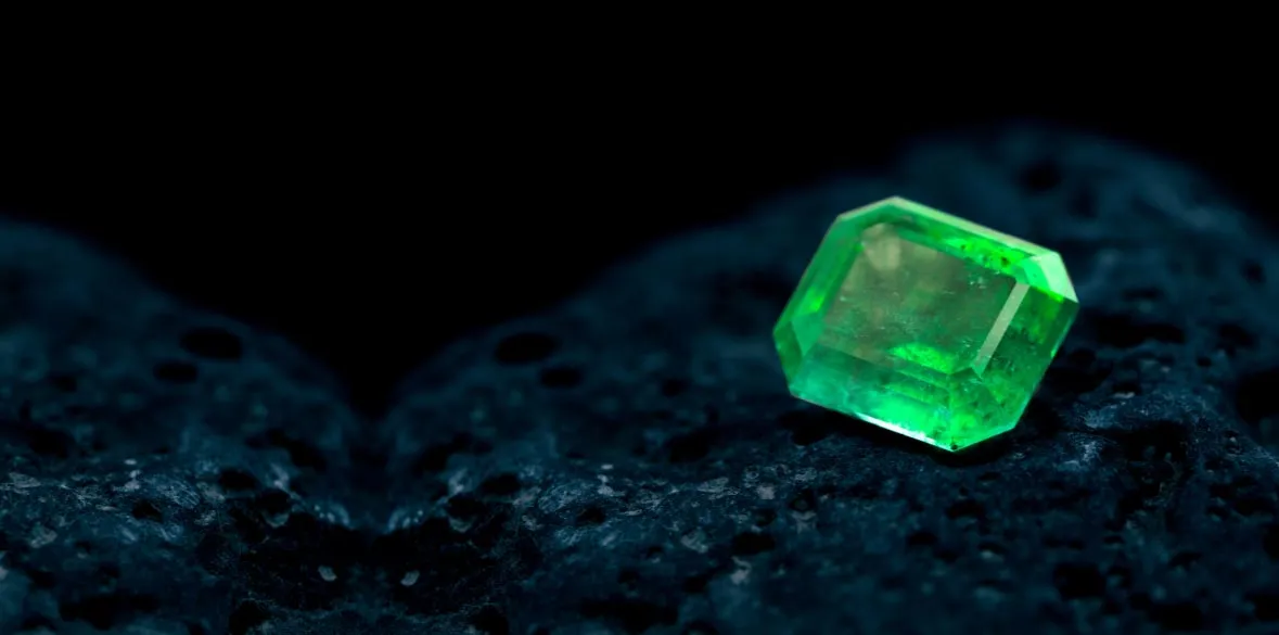 Emerald Banner Main Page