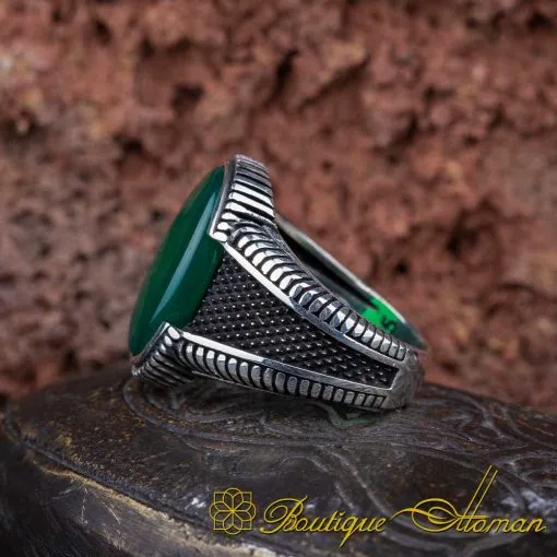 Green Aqeeq Oval Micro Cut Silver Ring - Image 4