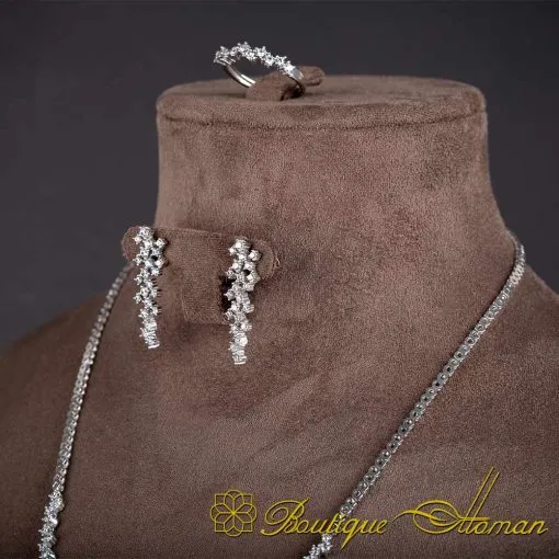 Elegant White Zircon Bridal Silver Jewelry Set - Image 3