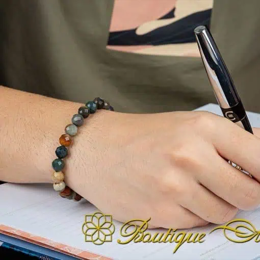 Multicolor Agate Faceted Cut Elastic Beaded Bracelet - Image 4