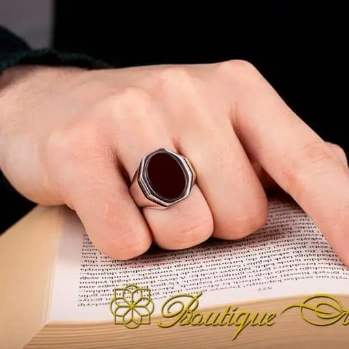 Octagon Red Aqeeq Silver Ring - Image 5