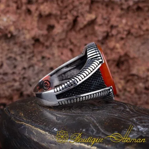 Red Yemeni Aqeeq Oval Micro Cut Silver Ring - Image 3