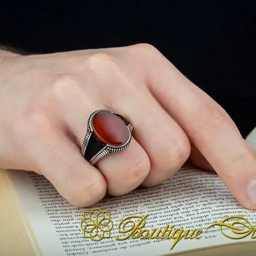 Red Yemeni Aqeeq Oval Micro Cut Silver Ring - Image 6