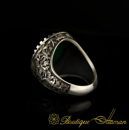 Savoy Collection Emerald Hand Engraved Ring - Image 4