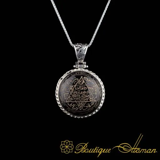 Alternative view of Seal Of Solomon Black Aqeeq Pendant