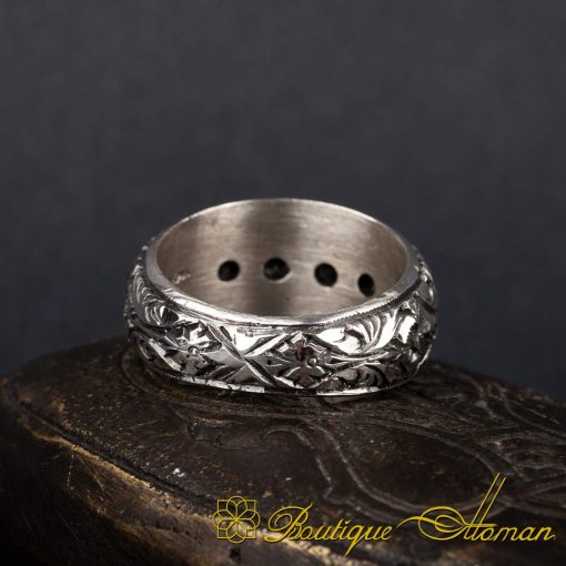 White Zircon 4 Pieces Hand Engraved Silver Band Ring - Image 3