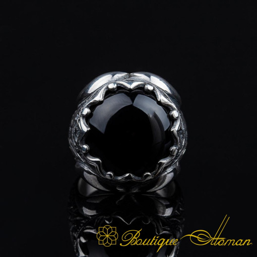 Cabochon Black Onyx Oval Hand Engraved Ring