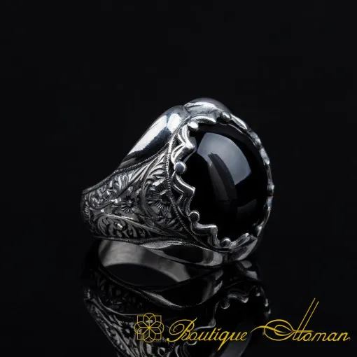 Cabochon Black Onyx Oval Hand Engraved Ring