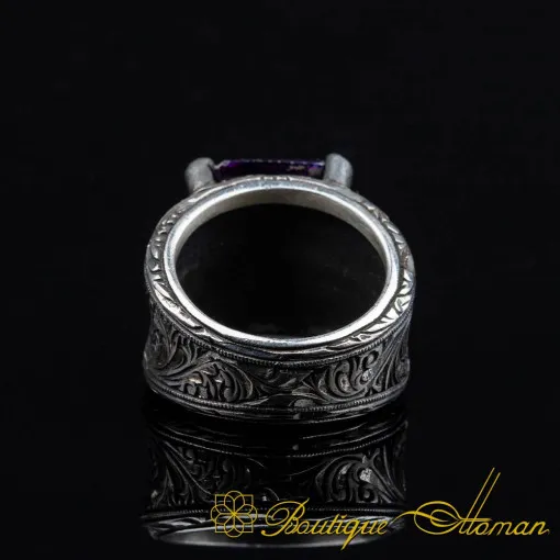 Rectangle Amethyst Zircon Engraved Band Ring - Image 5