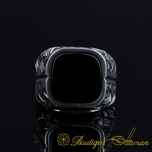 Black Onyx Mesh Pattern Silver Ring