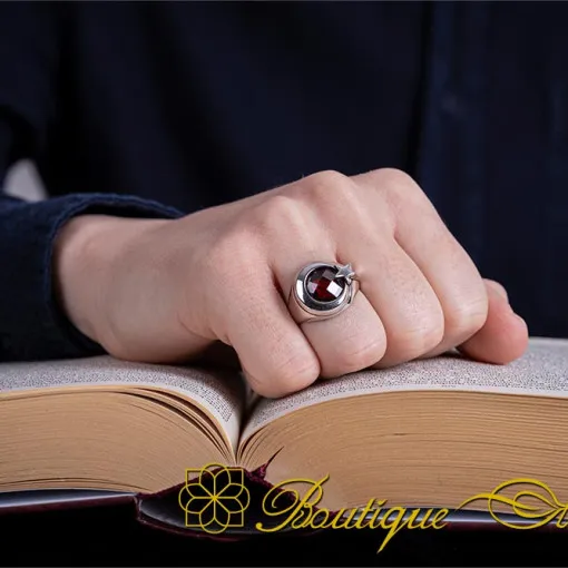 Crescent Star Red Zircon Silver Ring