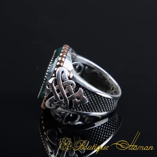 Round Green Aqeeq Elegant Silver Ring - Image 4