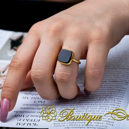 Black Aqeeq Square Minimalist Women Ring (Gold Plated)
