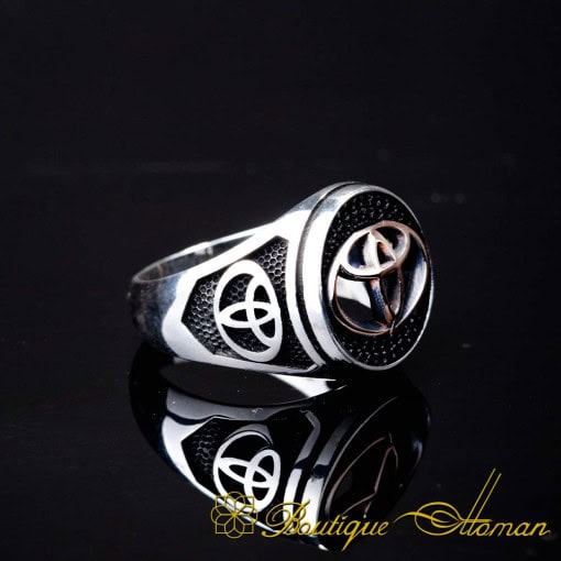 Car Logo Micro Zircon Detailed Ring for Toyota Owners No:2