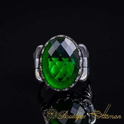 Green Zircon Women Ring with Bow Detail
